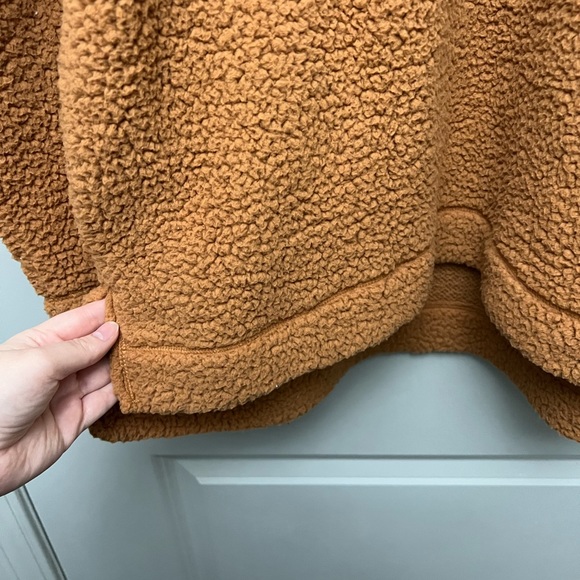 Aerie Cloud Sherpa Oversized Pullover - Picture 3 of 6